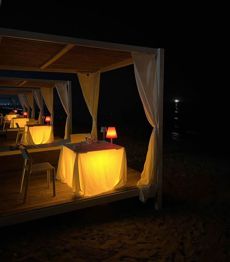 Cena in spiaggia - Bagni Savoia Cena in spiaggia - Bagni Savoia