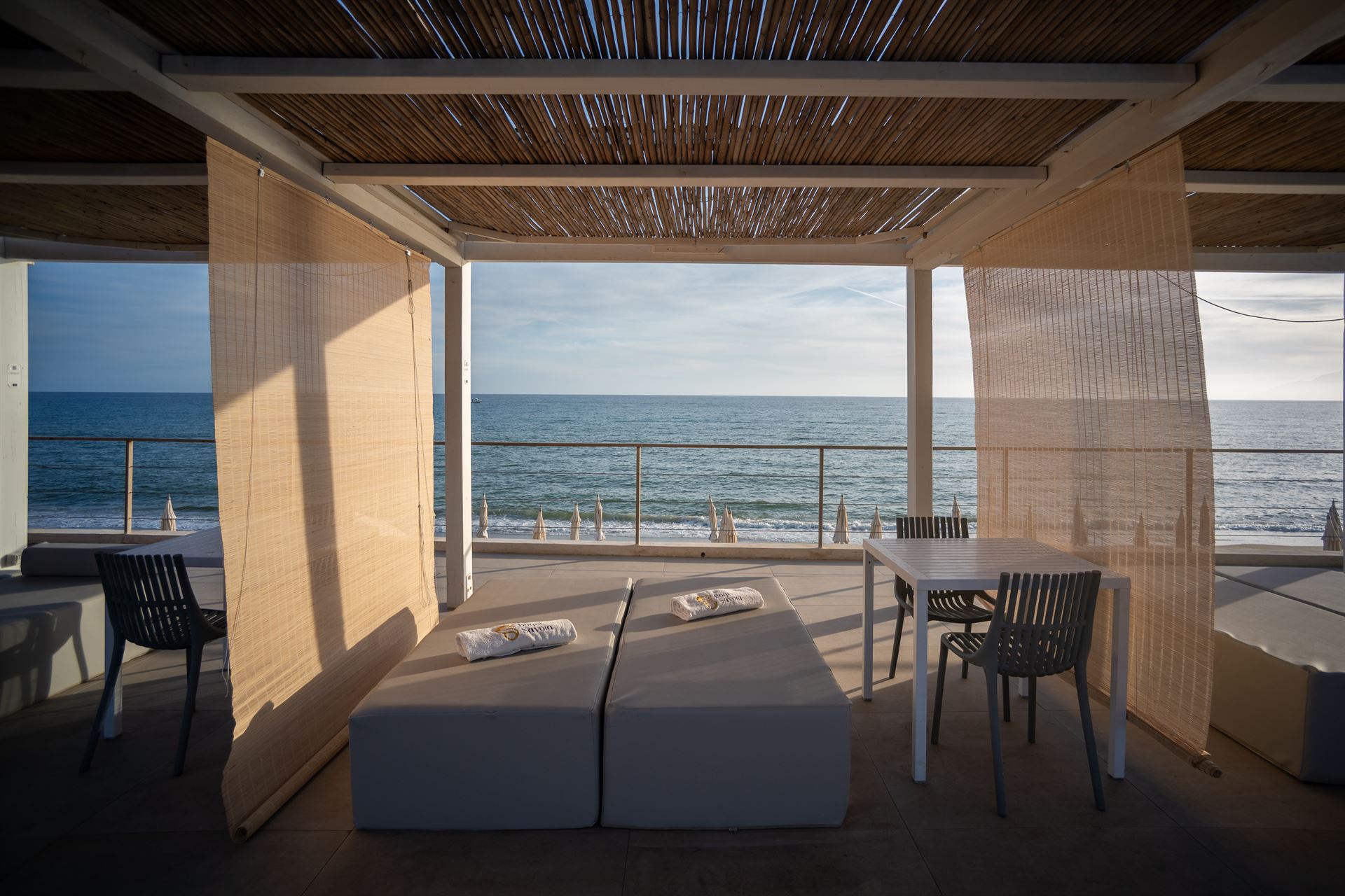 Piscina - Gazebo fronte mare Piscina - Gazebo fronte mare